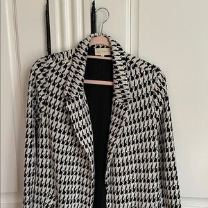 Zara Black and White Houndstooth Trench